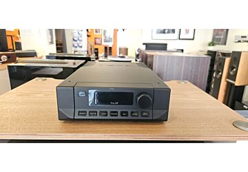 Cyrus Pre XR Pre-Amplifier front - Ex-display