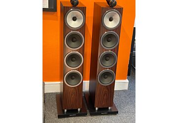 Bowers & Wilkins 702 S3 Floorstanding Speakers Ex-display